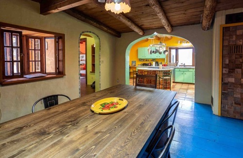 Seton Village House | Casa del Corazón: a stunning country retreat in Santa Fe