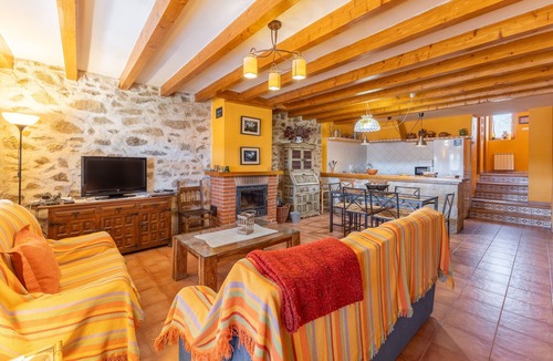 Navarredonda de Gredos House | Casa del Tio Primitivo – Rural House with Mountain Views in Ávila