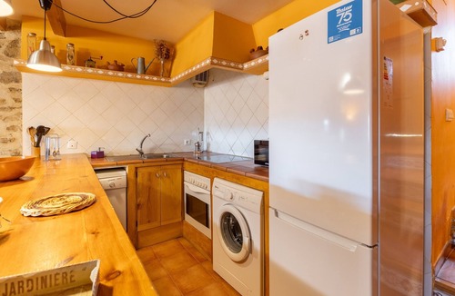 Navarredonda de Gredos House | Casa del Tio Primitivo – Rural House with Mountain Views in Ávila