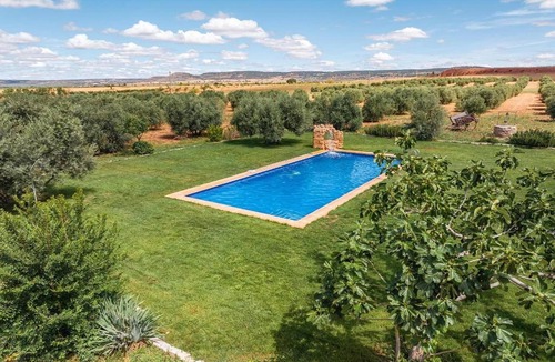 Alcaraz Cottage | Casa del Labrador with Spa and shared pool for 14