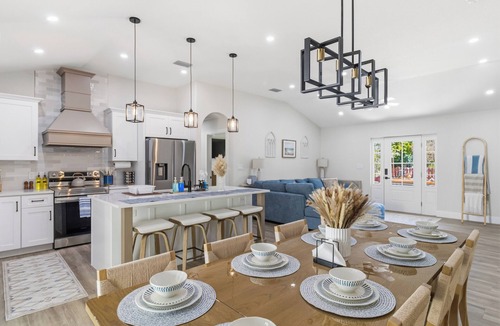 Palmetto House | Casa Del Mar - 4Bed3BR W/Pool & Firepit