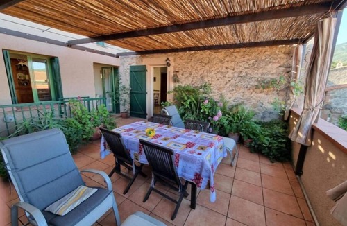 Laroque-des-Alberes House | Casa del Puig
