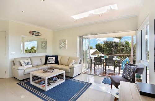 Sunrise Beach House | Casa del Sol