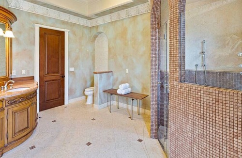 Lighthouse Point Villa | Casa del Toro Mansion