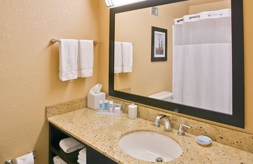 Wheatland Apartment | Casa delsol Suites by OKC Airport. Arcade, Largest Indoor pool, Banquet Hotel