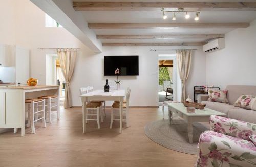 Bribir Apartment | Casa Di Nika private heated pool and jacu - Happy Rentals