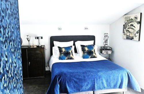 Sommieres Villa | Casa Dina