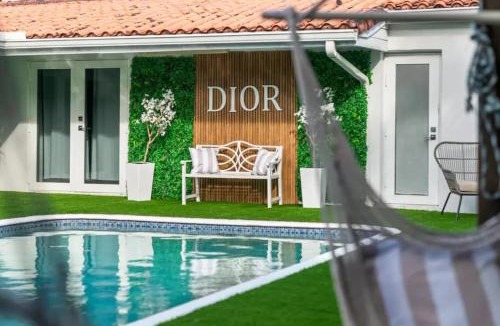 Ojus Villa | Casa Dior Waterfront Pool Beach