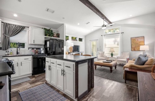Wimberley House | Casa Dora - Two Blanco River Parks Access!