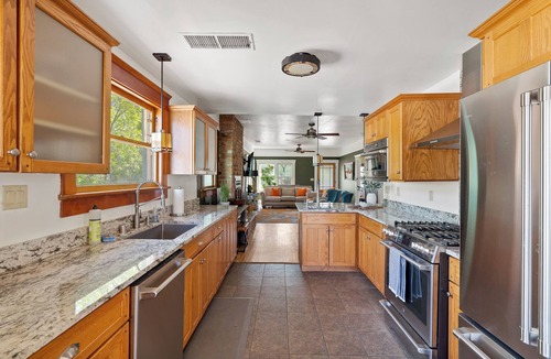 West University House | Casa Duende, Walk to UofA, Pool