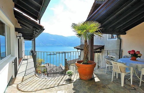 Ronco sopra Ascona Apartment | Casa Eduardo Apt.2 by Interhome