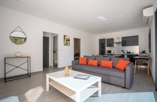 Sollacaro Apartment | Casa Emma