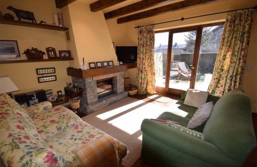 Bolvir House | Casa en Bolvir, jardin y piscina