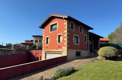 Mompia House | Casa en Mompia