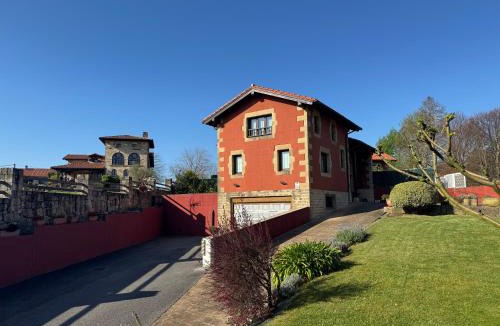 Mompia House | Casa en Mompia
