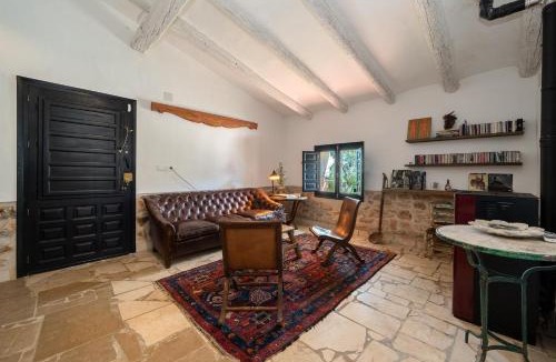 Costa Dorada Villa | Casa en olivera a 3 km de la costa