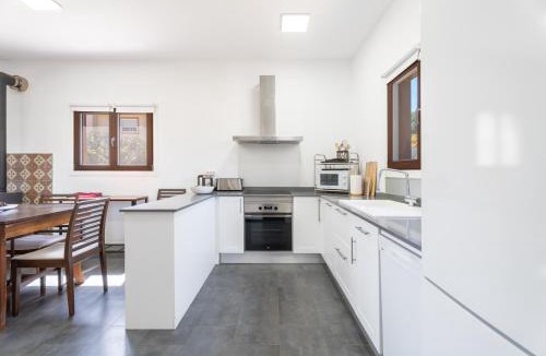 Serra House | Casa en Sierra Calderona