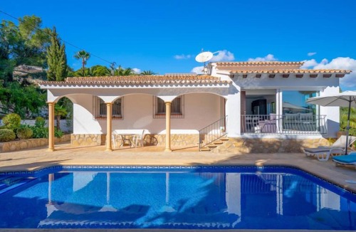 Moraira House | Casa Encinas by Interhome