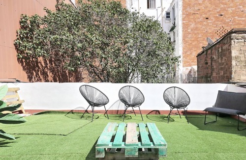 Collblanc y La Torrassa Apartment | Casa Nanit Apt B near Camp Nou