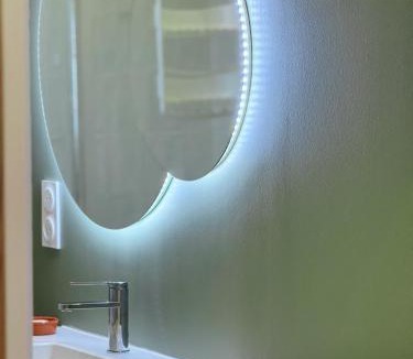 Plougastel-Daoulas House | Casa Escuela