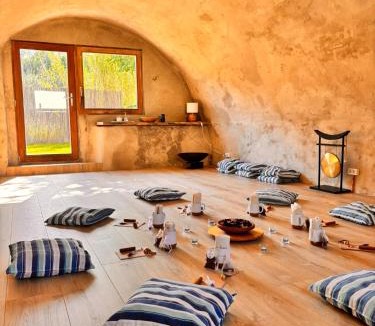 Avinyo House | Casa estilo masía en el corazón de Cataluña