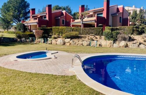 Bonmont Terres Noves House | Casa exclusiva Mont-roig con piscina común, aire acondicionado, parking - ES-9-171