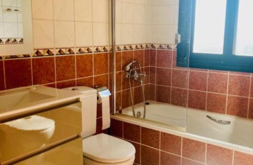 Bonmont Terres Noves House | Casa exclusiva Mont-roig con piscina común, aire acondicionado, parking - ES-9-171
