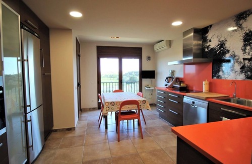 Gualta House | Casa Familiar Con Piscina a 3 Km Del Campo De Golf Empordà