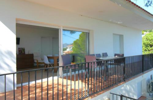 Llanca House | Casa familiar en Llançà, terrazas y aire acondicionado - ES-228-10