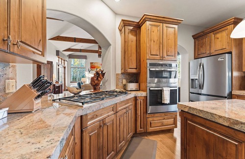 Highland Meadows House | Casa Feliz Colorado - 5 Bed, Hot Tub & Fire Pit