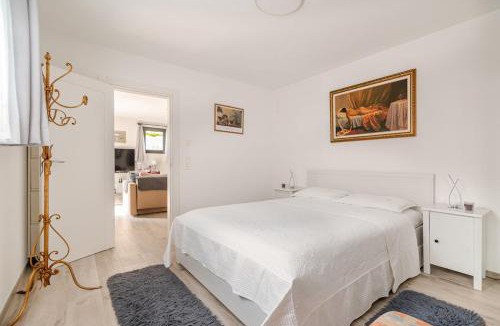 Gordola Apartment | Casa Flora "Ticino Ticket" incluso gratuitamente