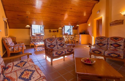 Laspaules Hostel | Casa Francho