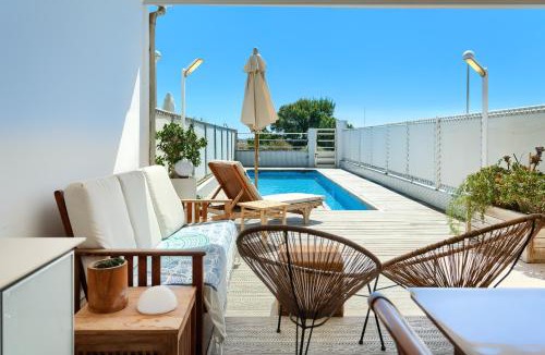 Playa de Almarda Apartment | Casa frente al mar con piscina privada