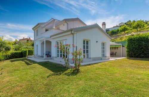 Momjan Villa | Casa Garden Contesses by Villas Guide