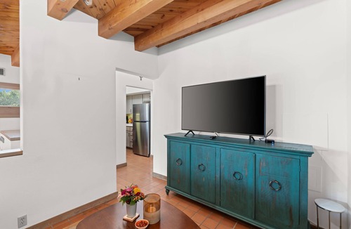 Nambe Pueblo Condo | Casa Golondrinas-A Serene Santa Fe Retreat
