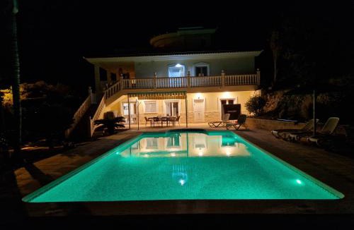 Mutxamel House | Casa Gran Mirador - Ruime vakantie villa met groot privé zwembad 8-14 pers