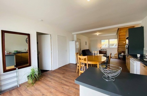 Trelaze House | Casa Granda - 5 bedroom house - Parking - Comfort