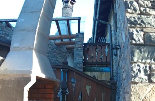 Buerba Apartment | Casa Guardafuentes de Ordesa ,Casa del Guardés