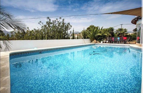 Jalon Villa | Casa Gusta, a beautiful villa with exceptional pool and palm garden!n