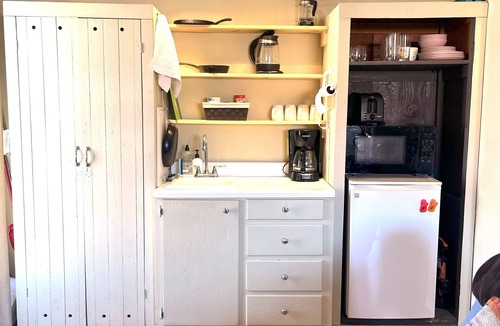Fort Davis House | Casa Hermosa. The Starlight and King suite. 2 units for 1 price.