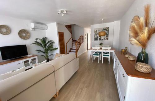 Benicassim Apartment | Casa Ibicenca en Benicasim a 3 minutos de la playa