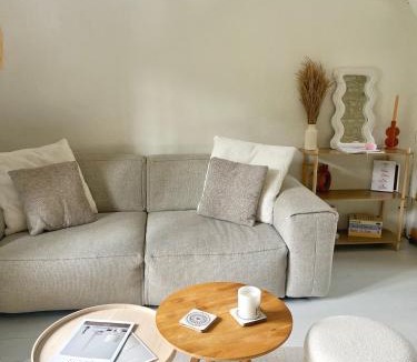 Val-de-Mercy Apartment | Casa Inès