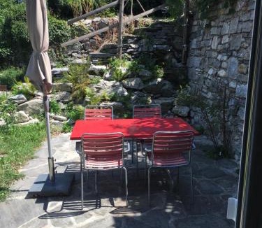 Golino Apartment | Casa in Königs GarteN