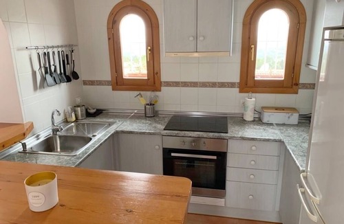Empedrola House | Casa Irena - Quiet, panoramic view - Same owner as Casa Rosa.