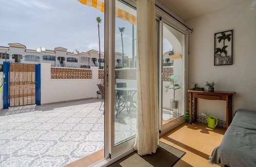 Monte Faro Apartment | Casa Jícara - urbanización con piscina by Domidai