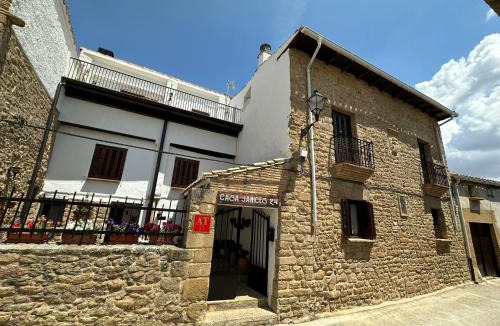 Artajona House | Casa Janices