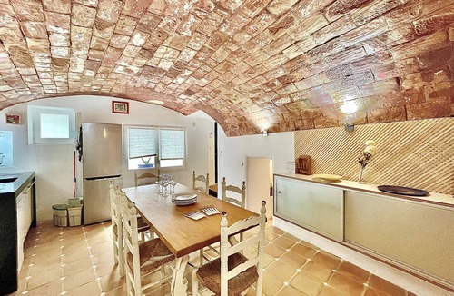 Roses Town Center Ski Chalet | CASA JOAN BADOSA Roses