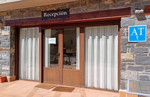 Broto Apartment | Casa Juaneta Apartments