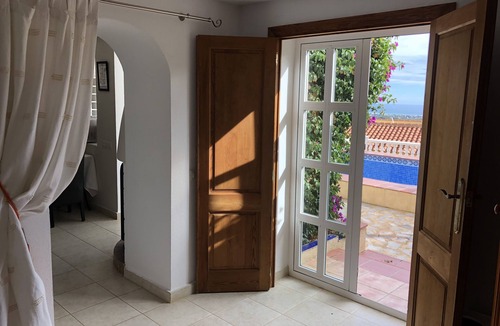La Nucia Apartment | Casa Julio with lovely views of Altea with private pool.