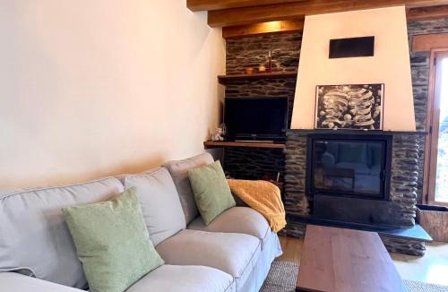 Vall de Cardos House | Casa L'Isard - Vall de Cardós - L'Amfitriona